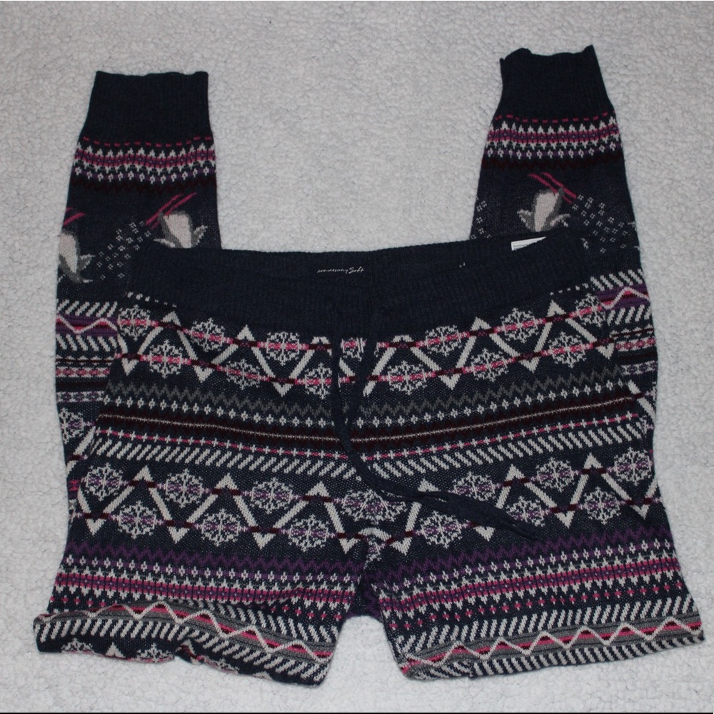 AMERICAN EAGLE Ahh-mazingly Soft Sweater Leggings